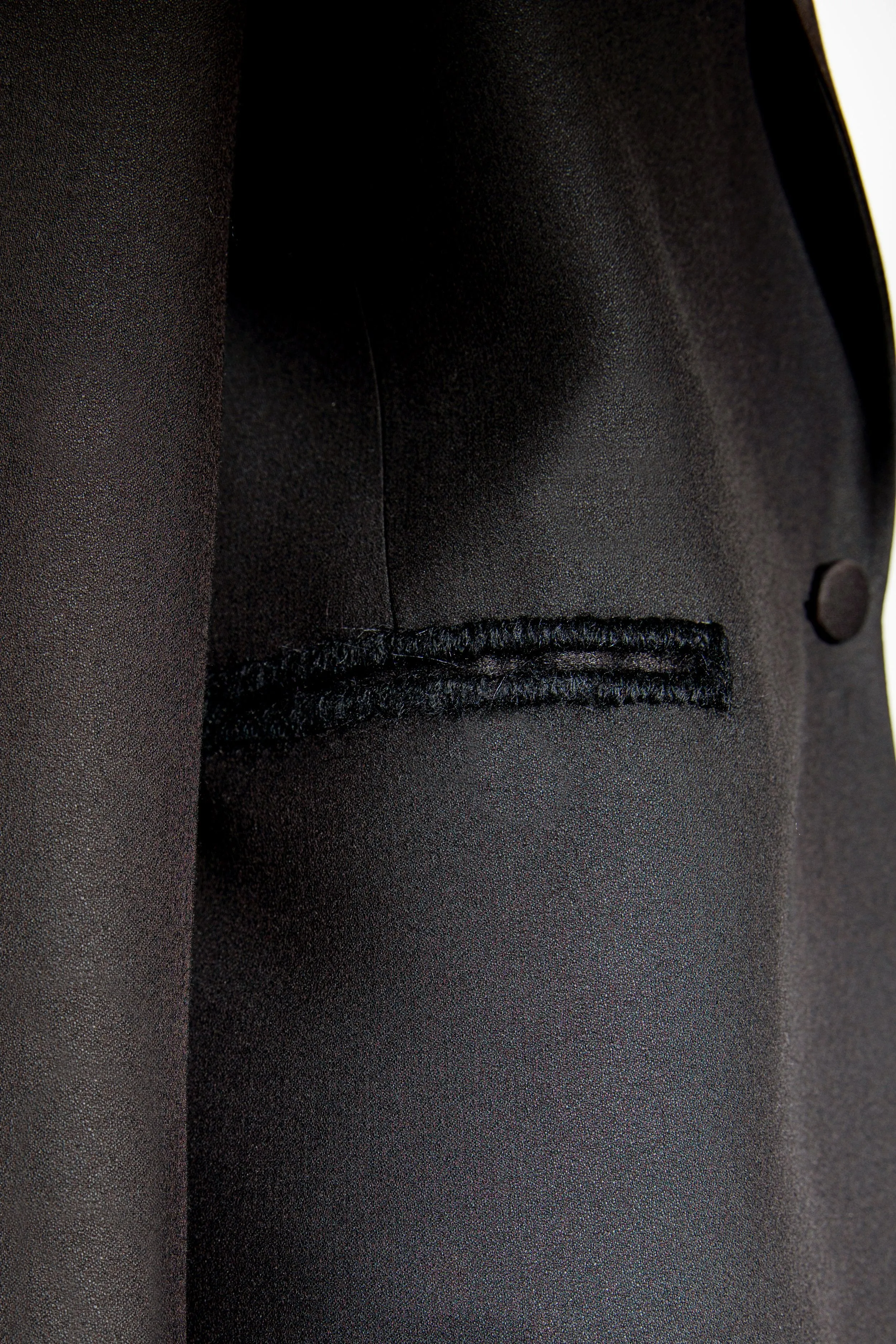 After Dark Blazer in Dry Crepe Sable