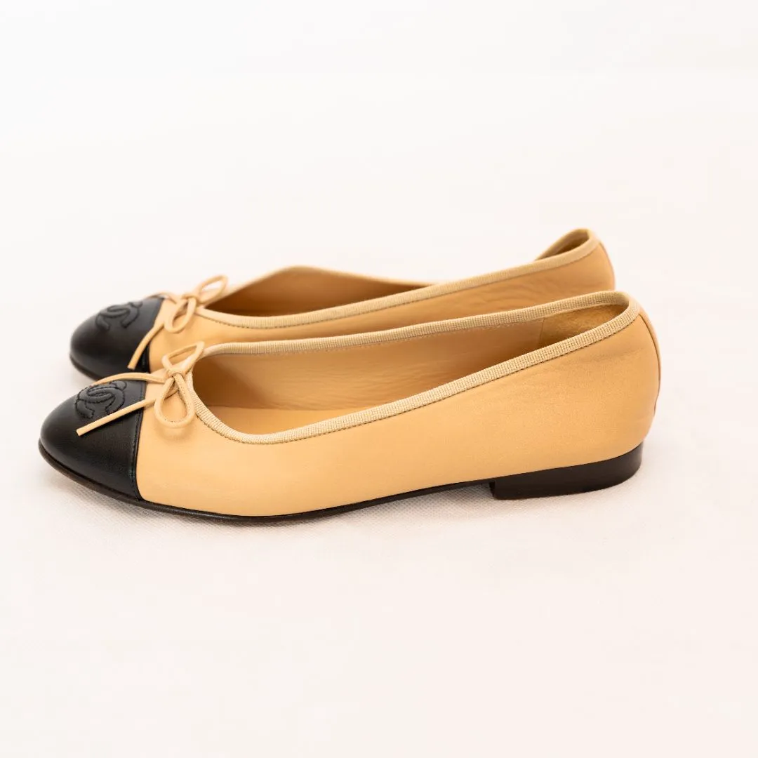 Chanel Classic Nude and Black Cap Toe Ballerina Flats  37.5