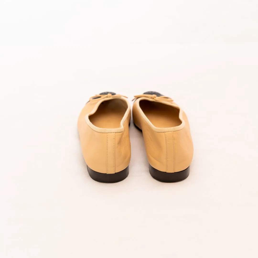 Chanel Classic Nude and Black Cap Toe Ballerina Flats  37.5