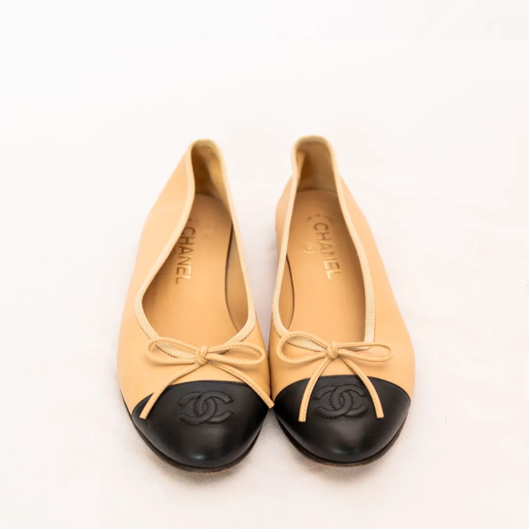 Chanel Classic Nude and Black Cap Toe Ballerina Flats  37.5