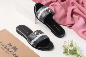 COACH METAL LOGO FLAT SLIDES - BLACK WHITE