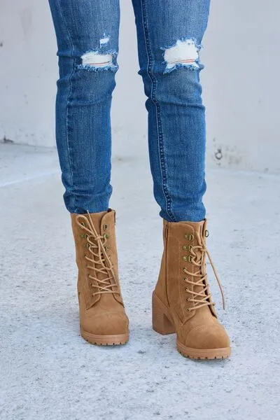 Lace-Up Zipper Detail Block Heel Boots in Tan