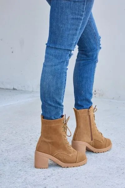 Lace-Up Zipper Detail Block Heel Boots in Tan