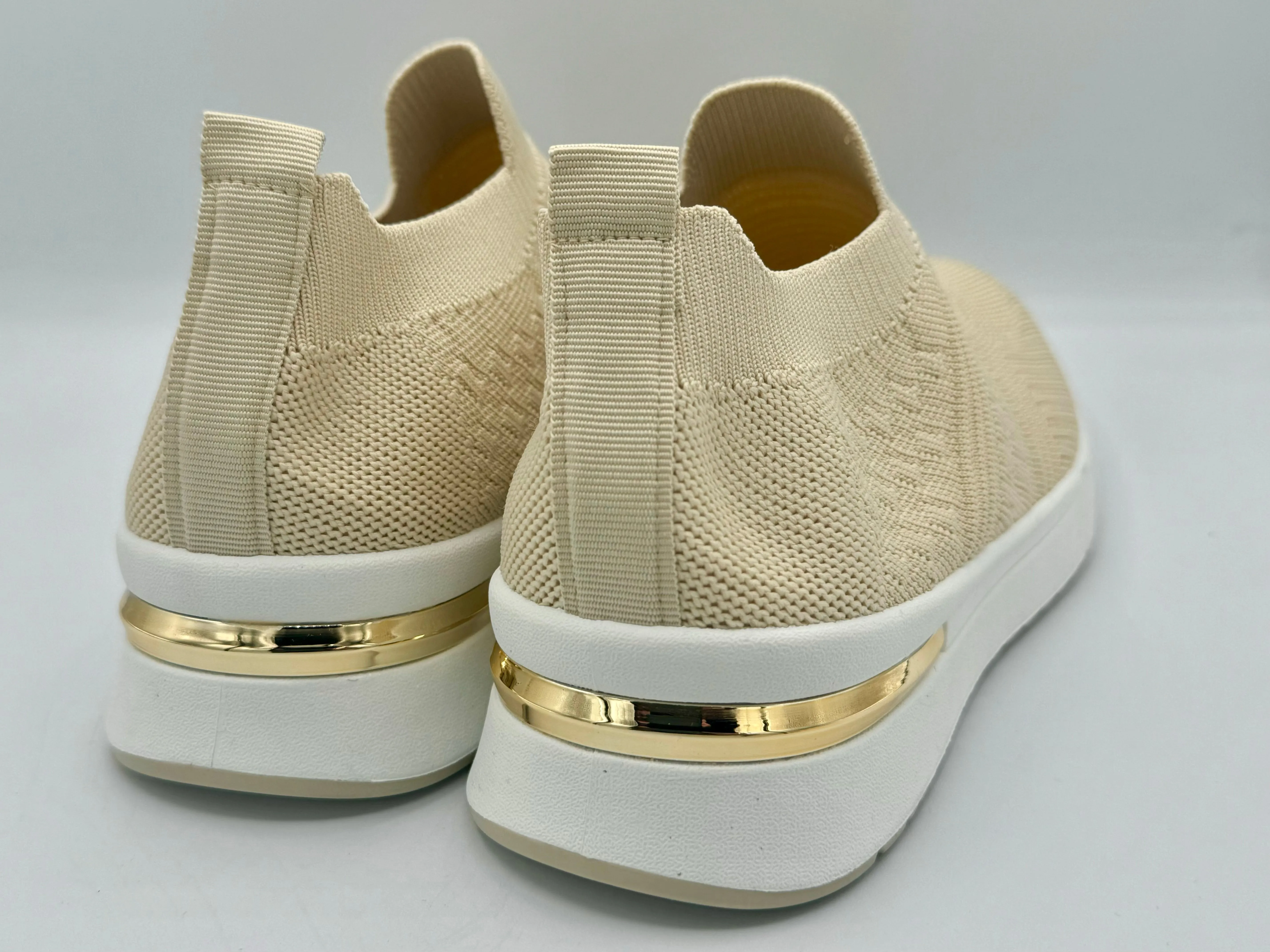 Simone sock trainer - beige
