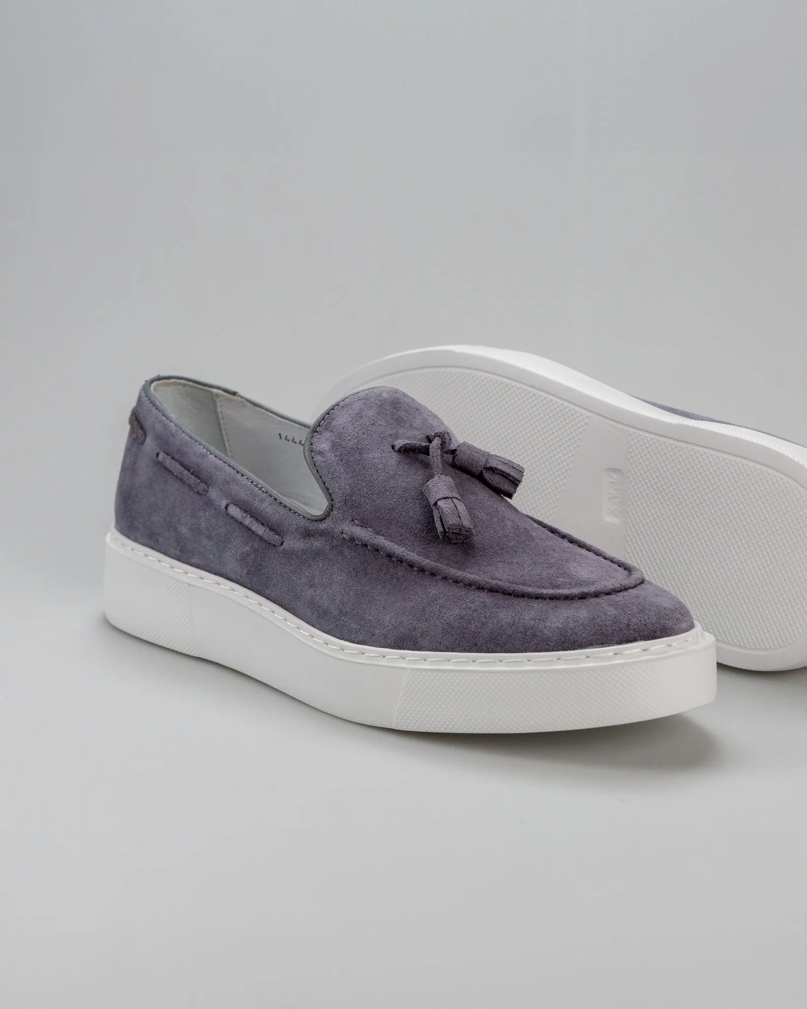 Tassel Loafers Suede Gray