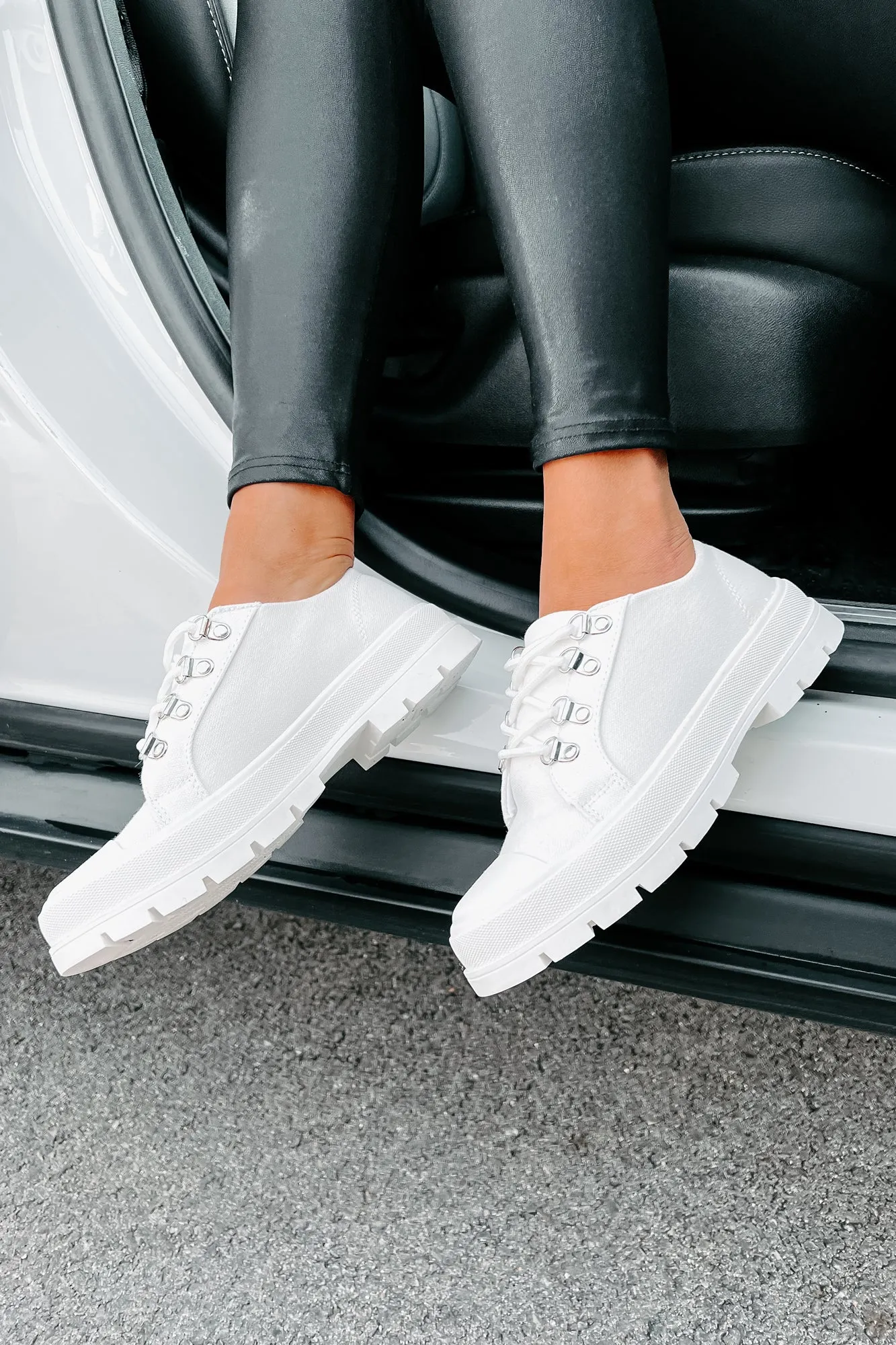 Walk It Off Canvas Lug Sneakers (White)