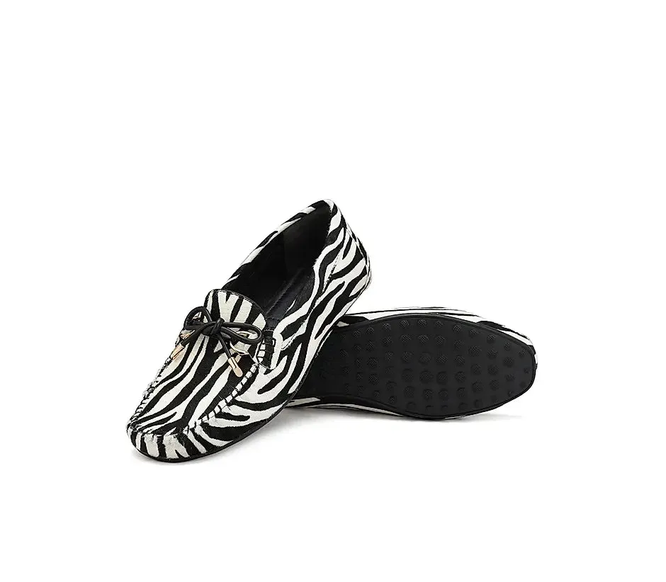 White & Black Moccasins With Bow Detail