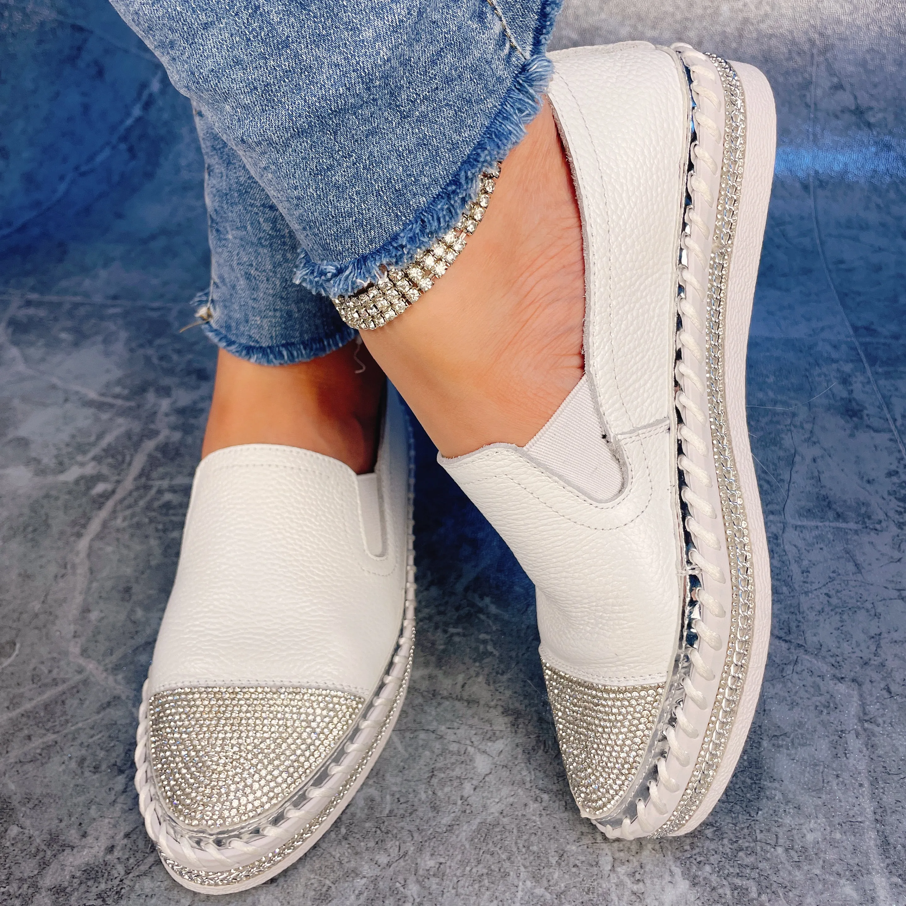 Woman Leather Moccasins