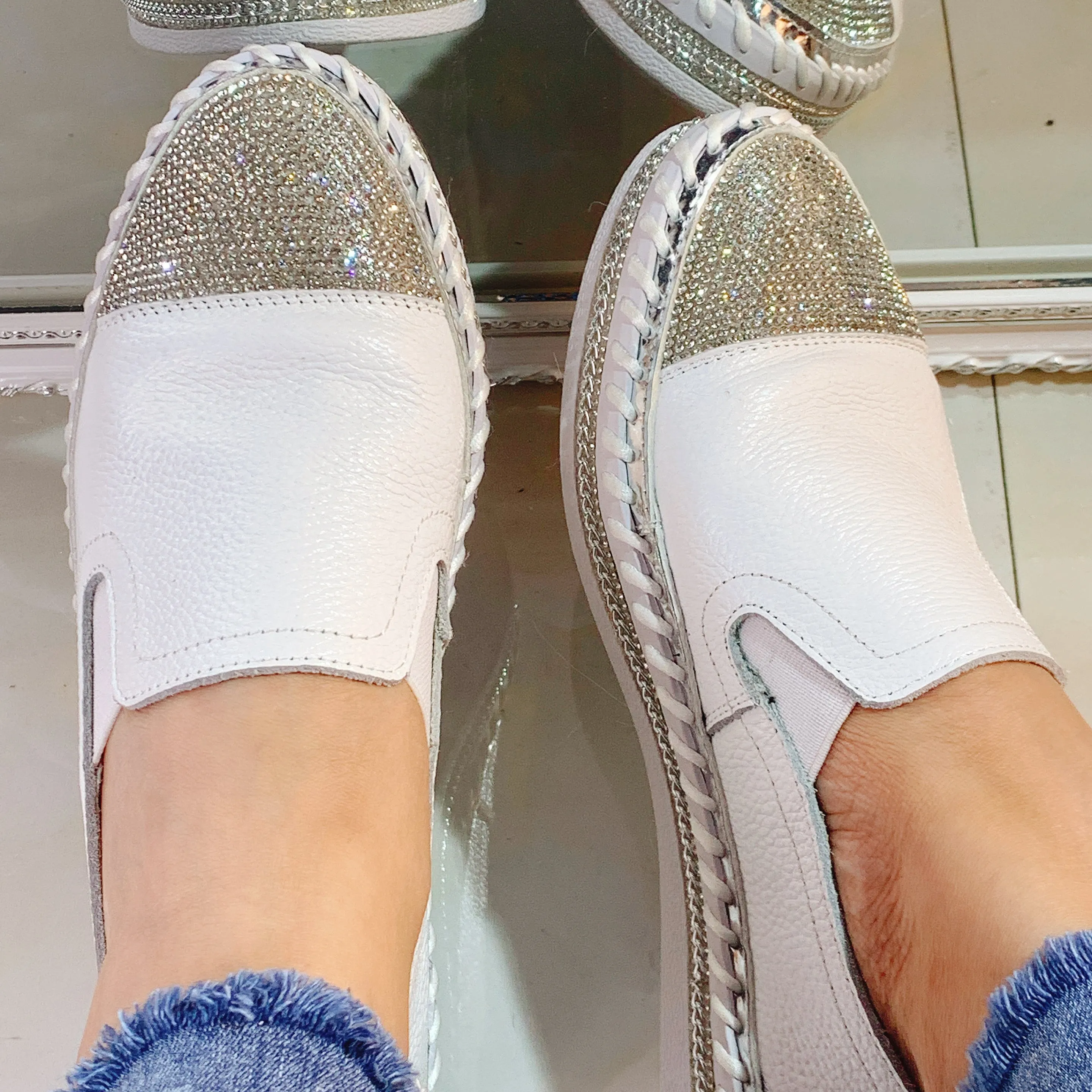 Woman Leather Moccasins