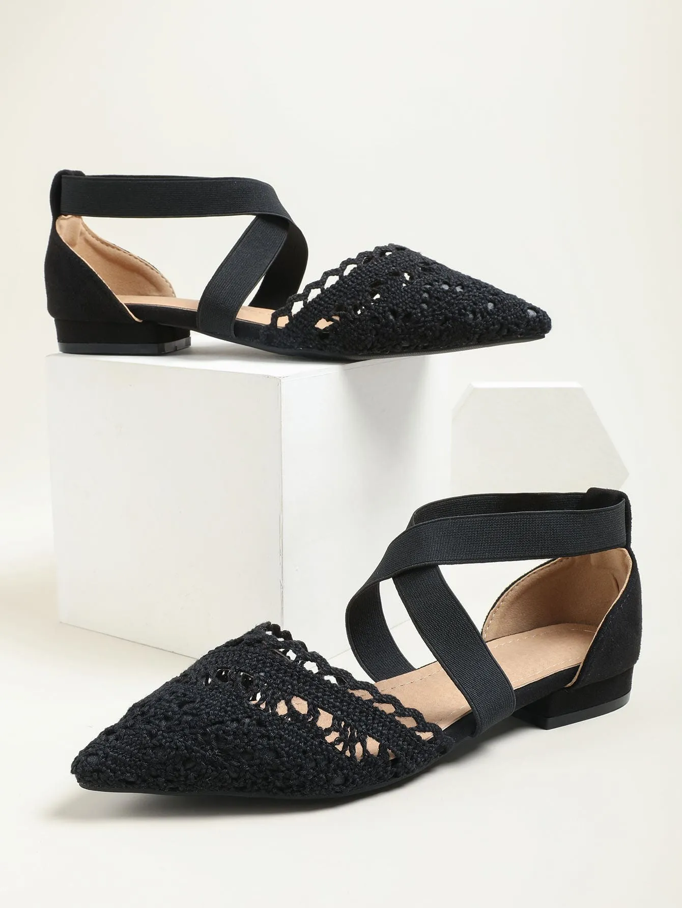 Women Minimalist Cross Strap Lace Flats